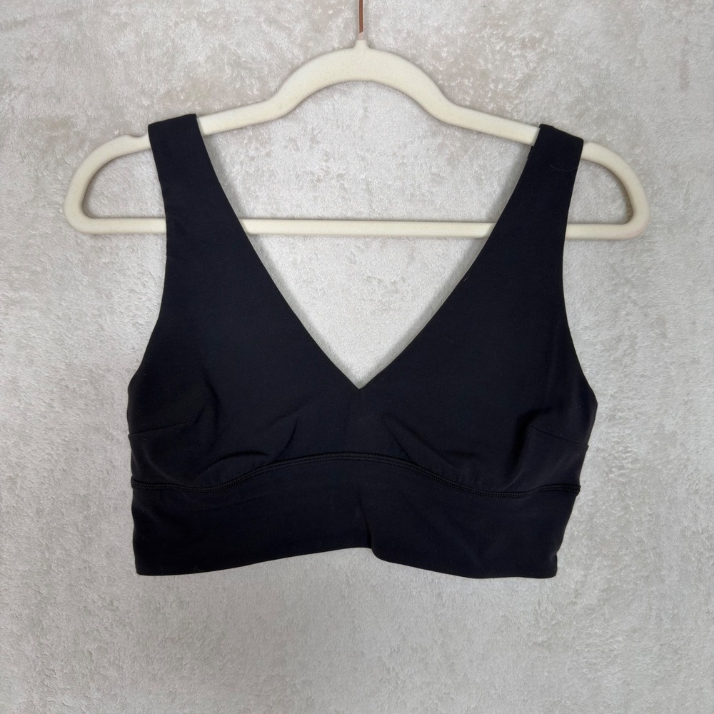 Lululemon Align V-Neck Bra A/B Cup Black Nulu Size 8 Minimalist Athleisure
